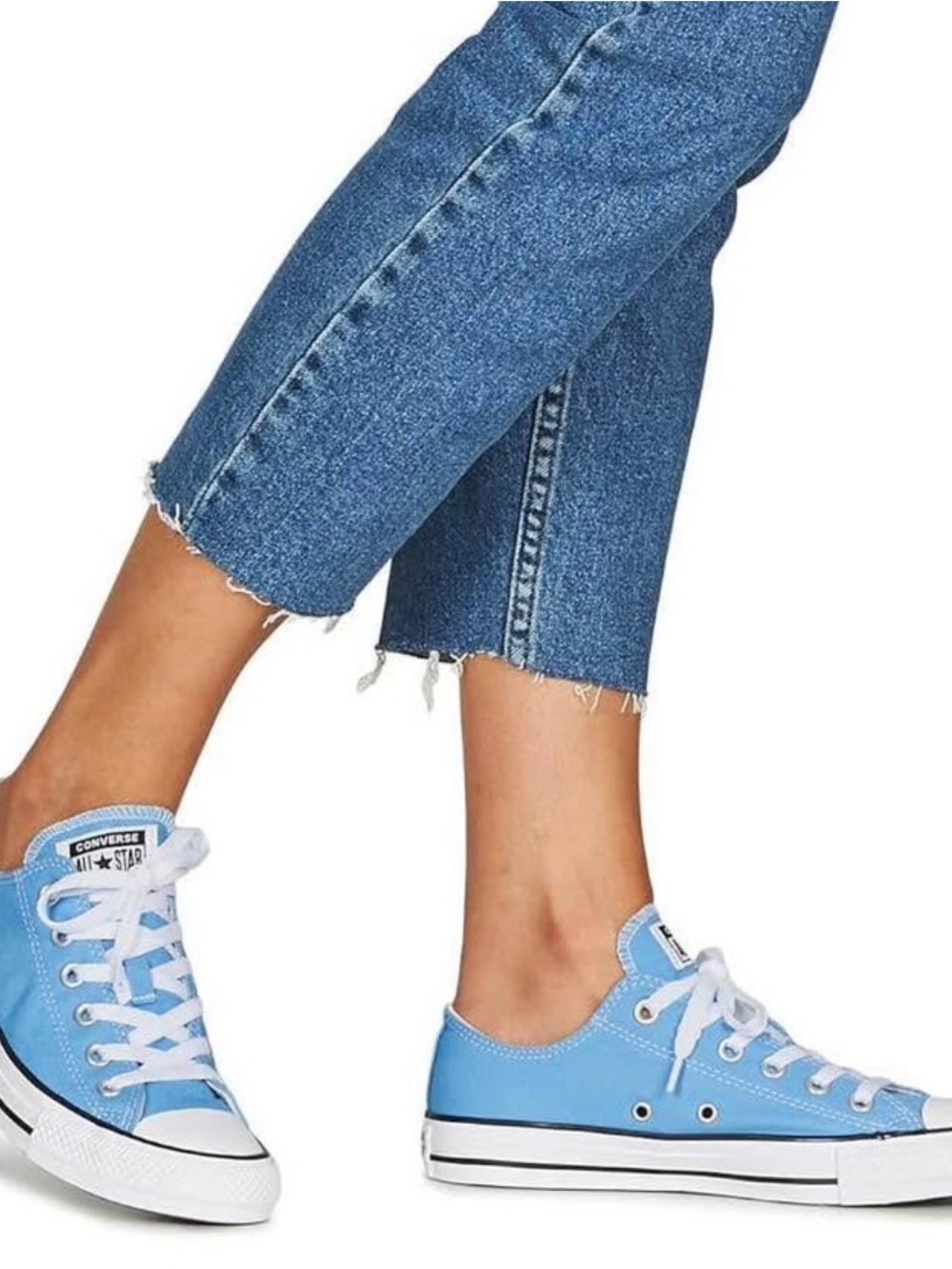 Converse Low Top Sneakers in Sky Blue and White size 5.5